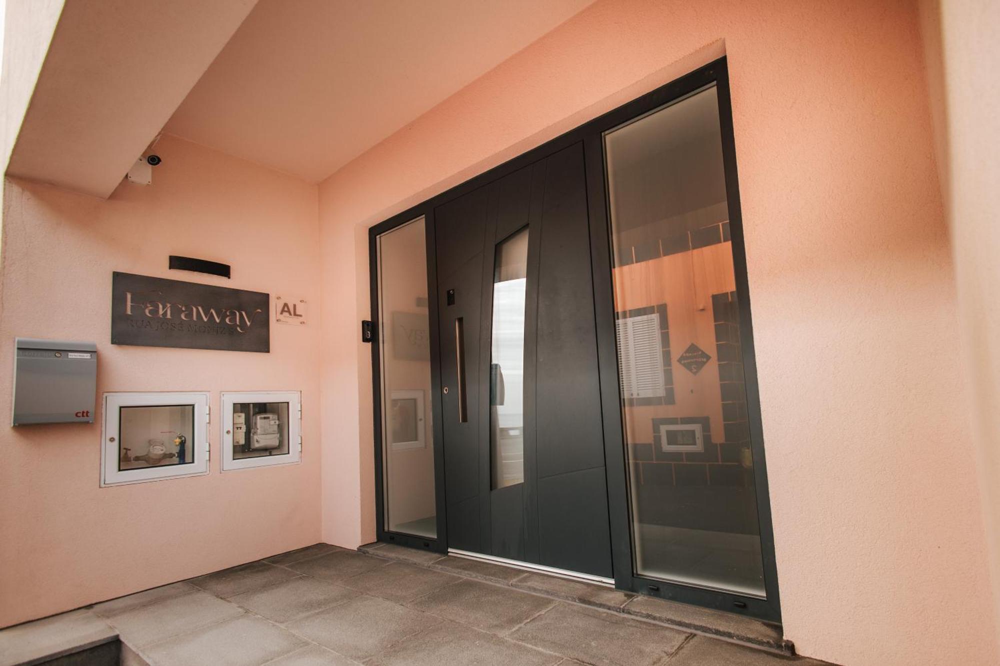 Cozy Seaside Studio Apartment C - Faraway ลาโกอา ภายนอก รูปภาพ