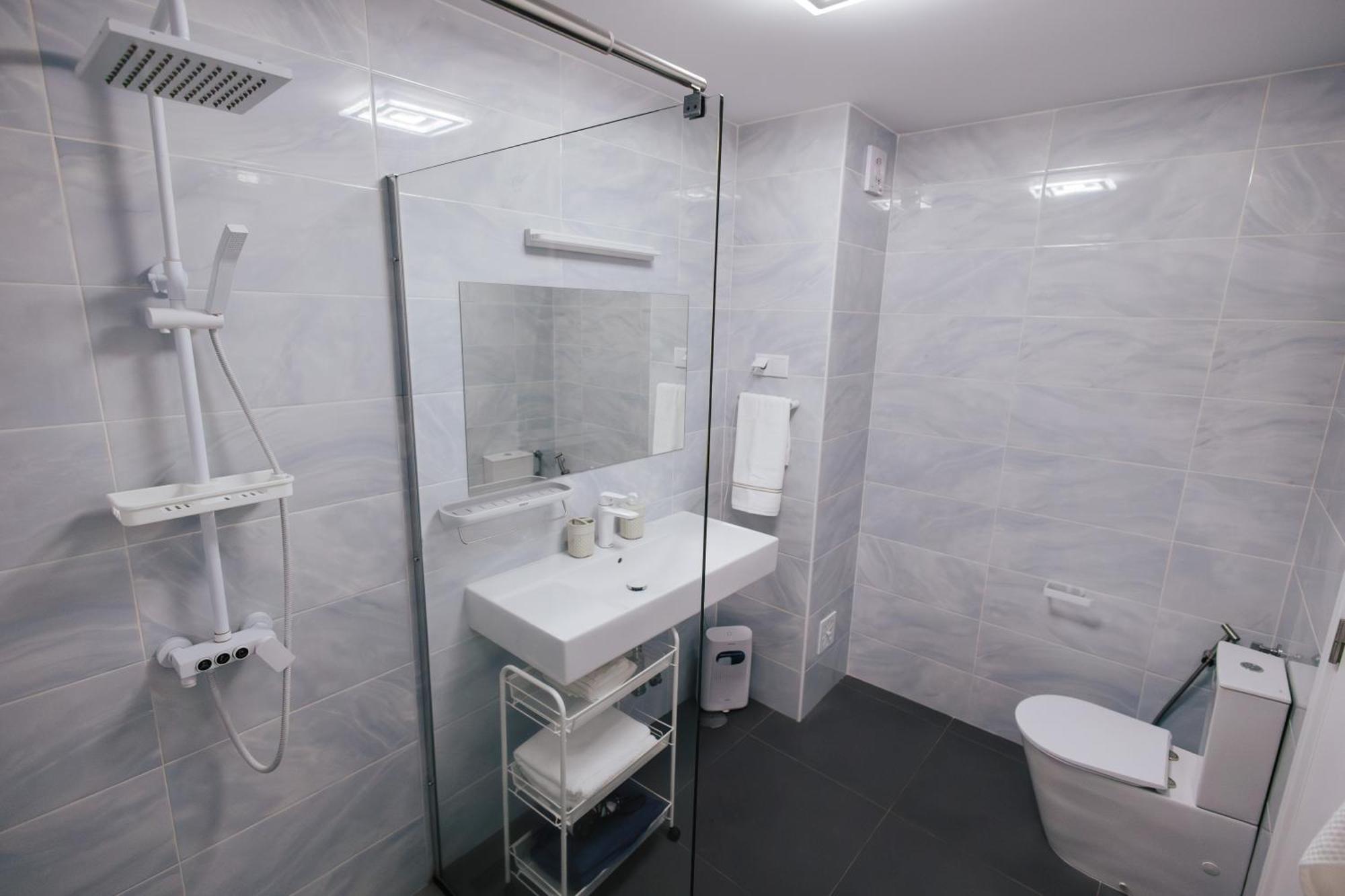 Cozy Seaside Studio Apartment C - Faraway ลาโกอา ภายนอก รูปภาพ